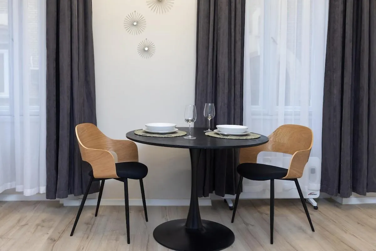 City Center 2 Bedroom Apartment! Budapest Lejlighed