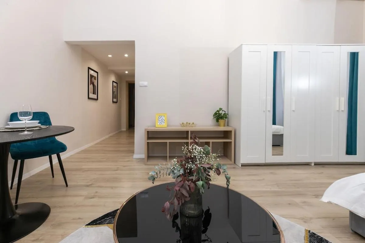 City Center 2 Bedroom Apartment! Budapest 0*,  Ungarn